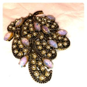 Vintage Hollycraft Faux Pearl & Opal Brooch